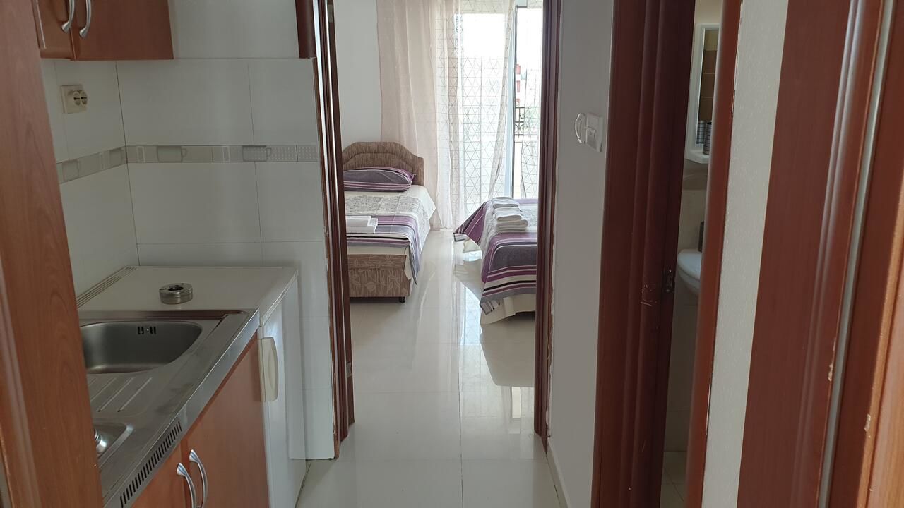 Отели типа «постель и завтрак» Vladimir Apartments Шушань-21
