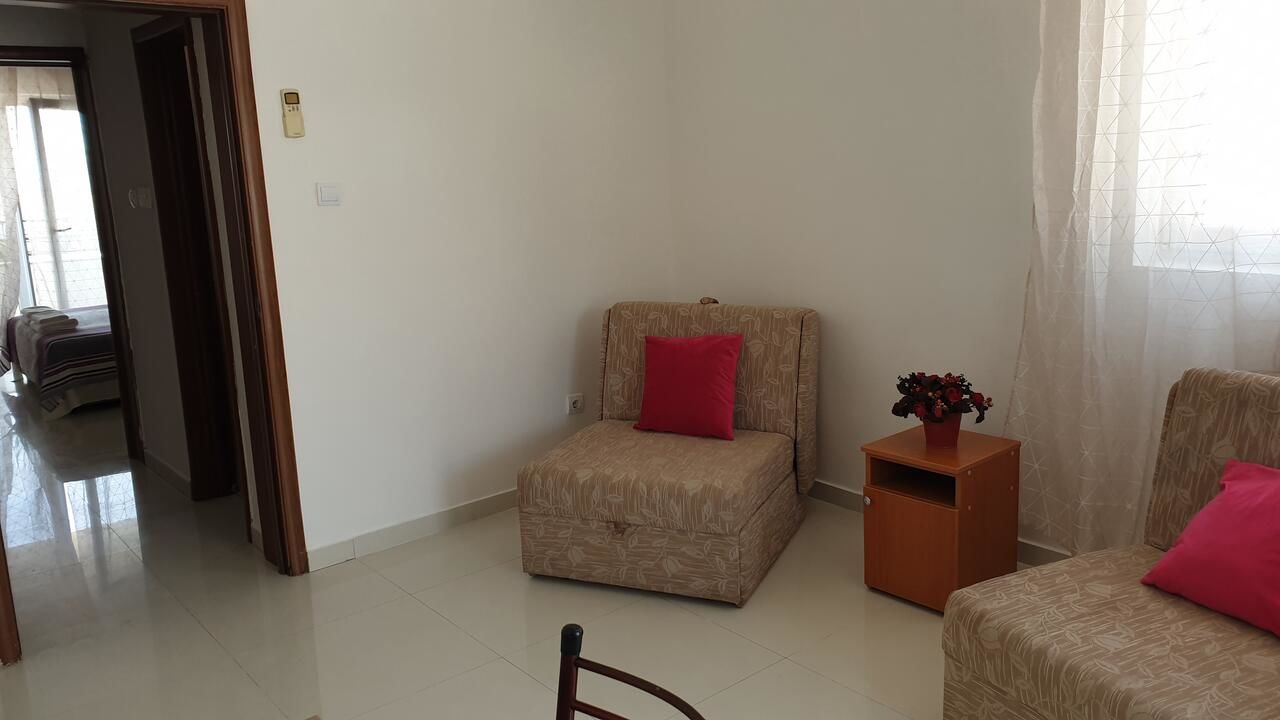 Отели типа «постель и завтрак» Vladimir Apartments Шушань-11